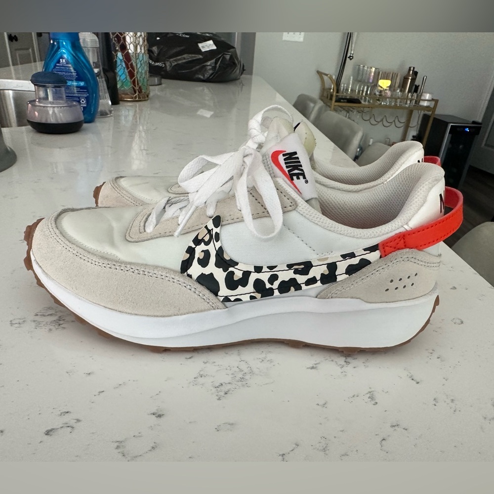 Nike Women's White Cream Leopard Print Athletic Shoes with Red Accent